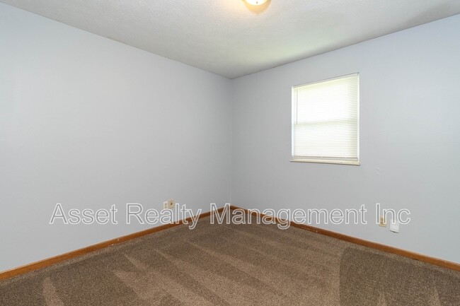 Building Photo - 5017 Inskip Rd