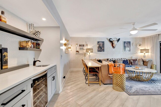 Building Photo - 13400 Bedford Mews Ct