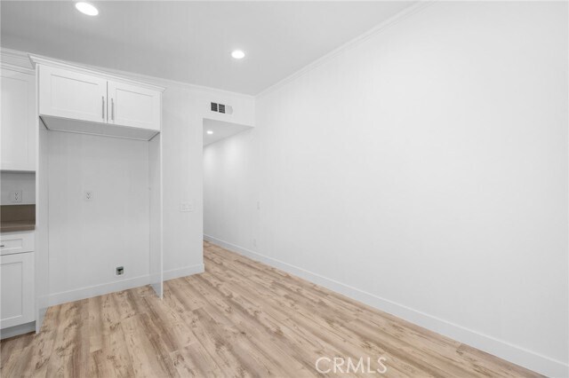 Building Photo - 309 Sinclair Ave