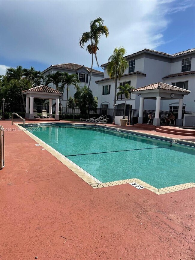 Building Photo - 711 SW 148th Ave