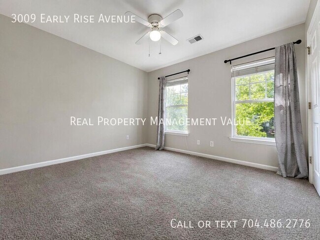 Building Photo - 3009 Early Rise Ave