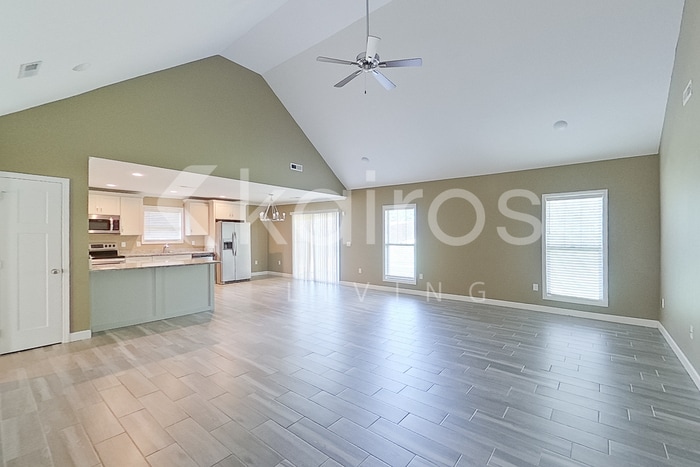 Building Photo - 117 Old Orchard Rd