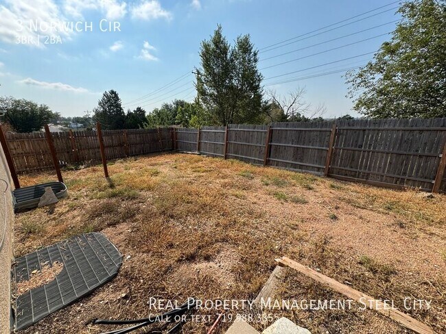 Building Photo - 3 Norwich Cir
