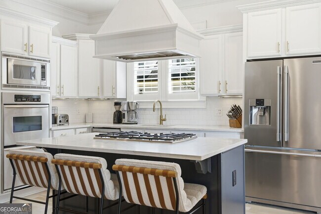 Building Photo - 5451 Autumn Flame Dr NE