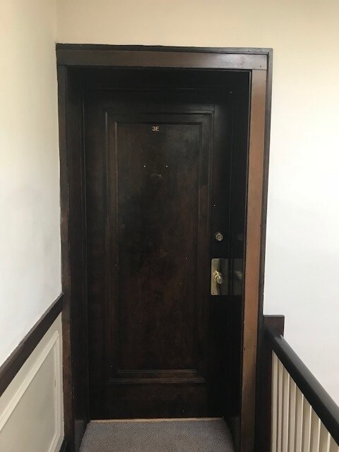 Building Photo - 534 Hinman Ave