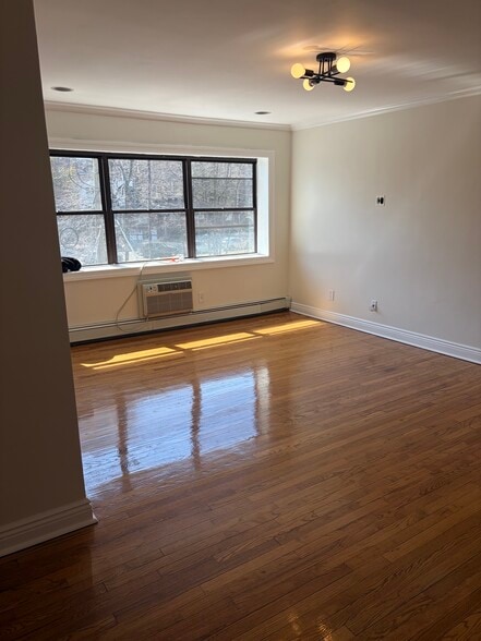 Building Photo - 218 Prospect Ave