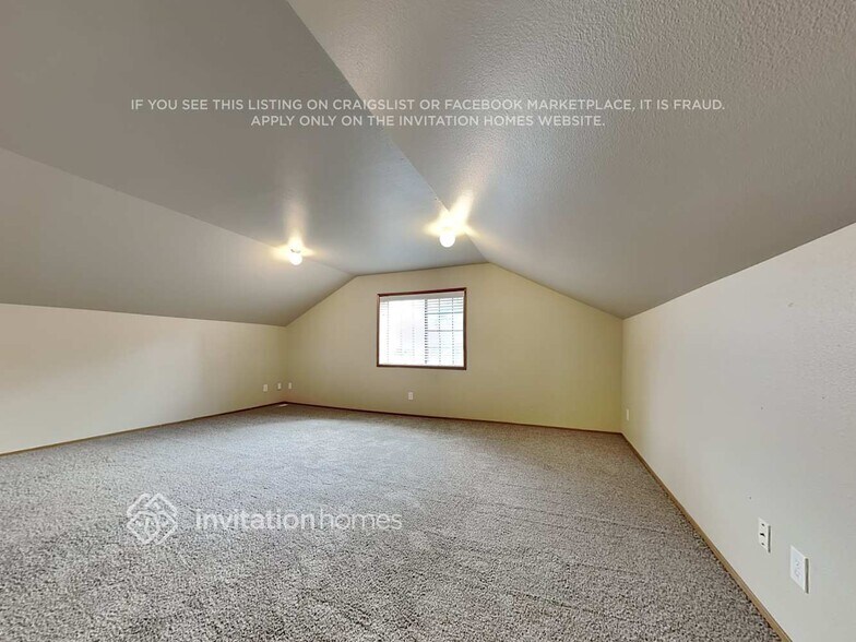 Building Photo - 28031 121st Ave SE