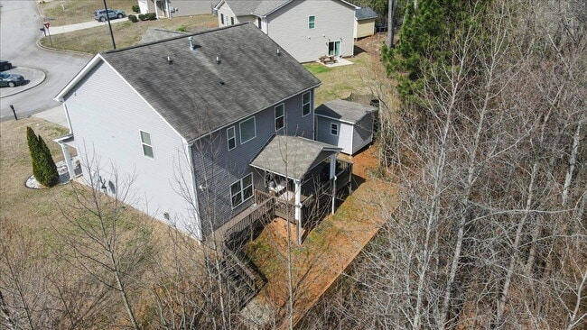 Building Photo - Furnished or Unfurnished spacious two story traditional conveniently located and ready now!