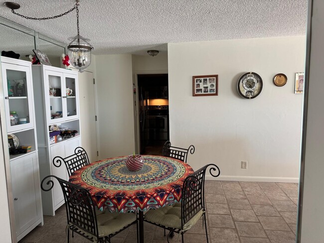 Building Photo - 4505 S Ocean Blvd