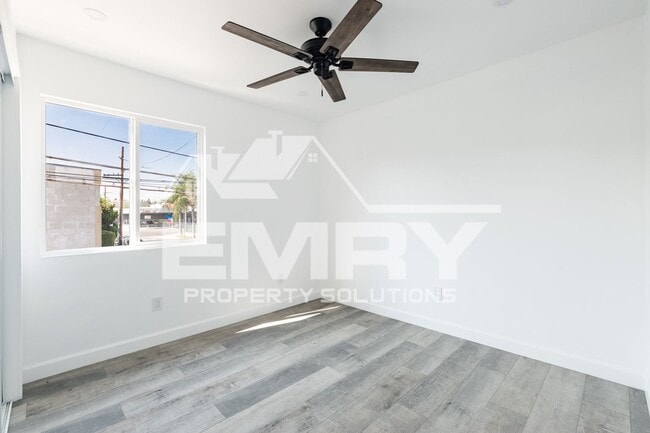 Building Photo - 5228 Repetto Ave