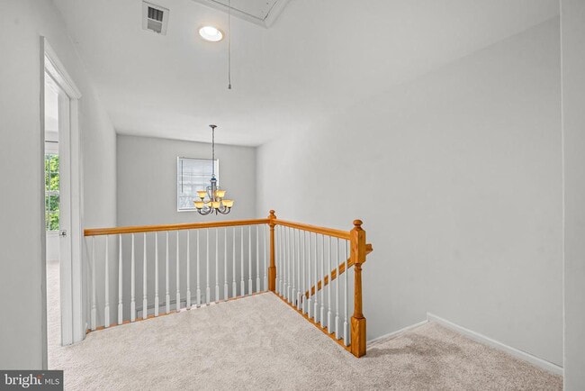 Building Photo - 326 Helen Dr