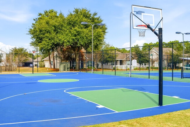 Building Photo - 374 Lilly Bell Ln