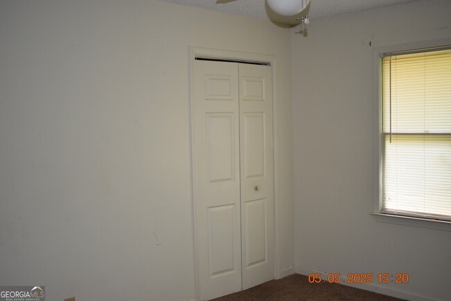 Building Photo - 4421 Azalea Dr