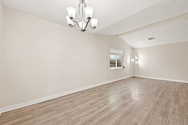 Building Photo - 4123 Cedar Gardens Dr