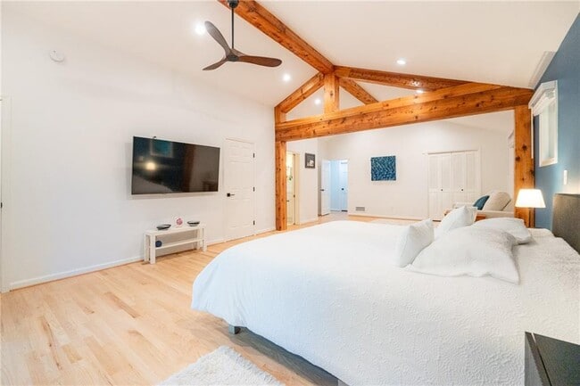 Building Photo - 7330 Hunters Branch Dr NE