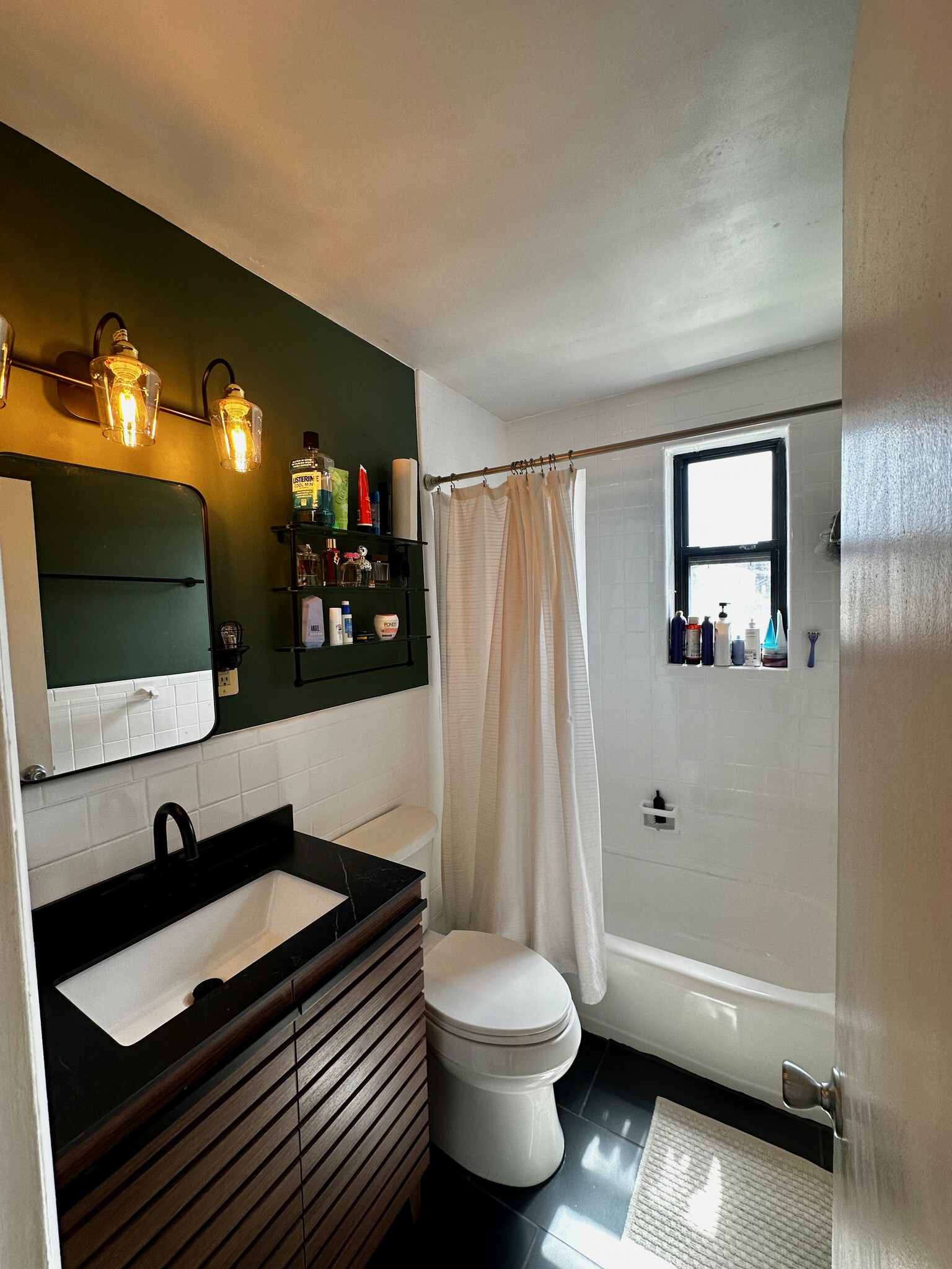 Newly remodeled bathroom - 3515 Washington Blvd