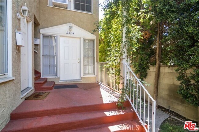 Building Photo - 2334 Keeler St