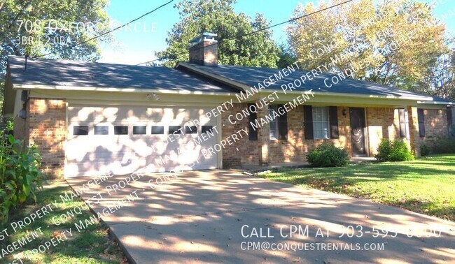Building Photo - 708 Oxford Cir