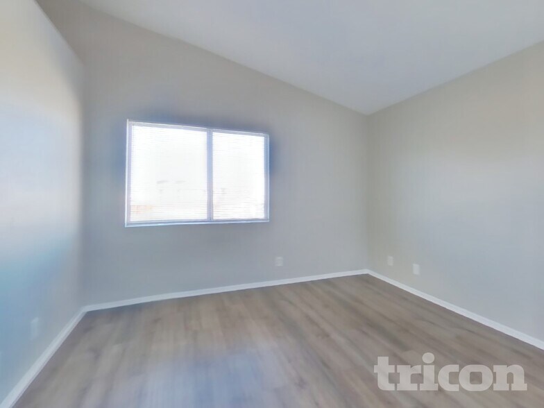 Building Photo - 44313 63rd St W