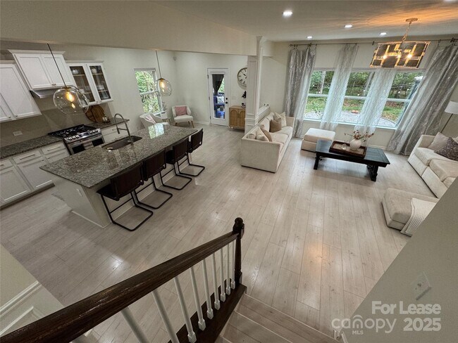 Building Photo - 8419 Aspen Ct