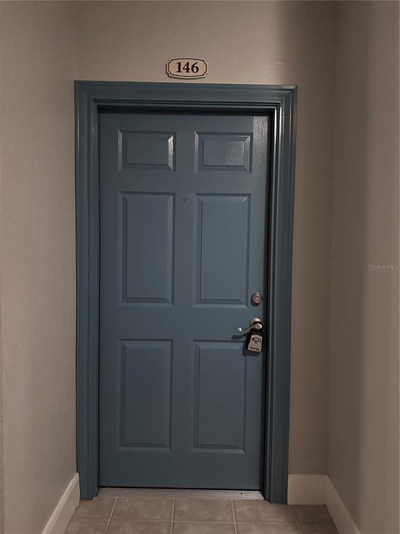 Building Photo - 860 N Orange Ave