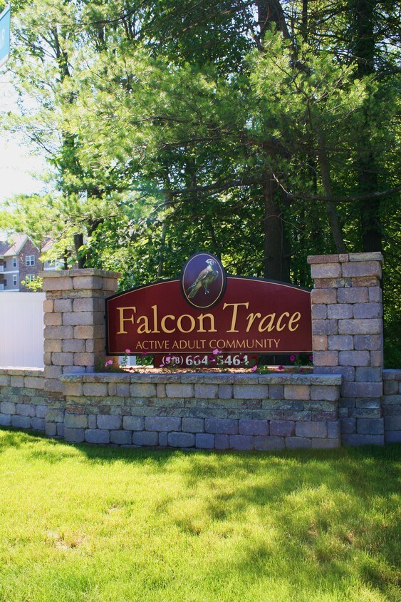 Falcon Trace Active Adult Living Clifton Park Ny Apartment Finder