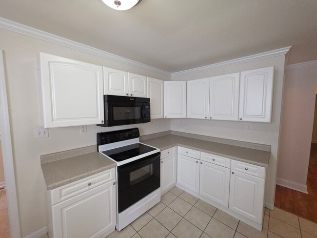 Building Photo - 356 Melbourne Ct