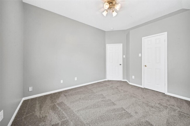 Building Photo - 15707 Rosewood Hill Ct