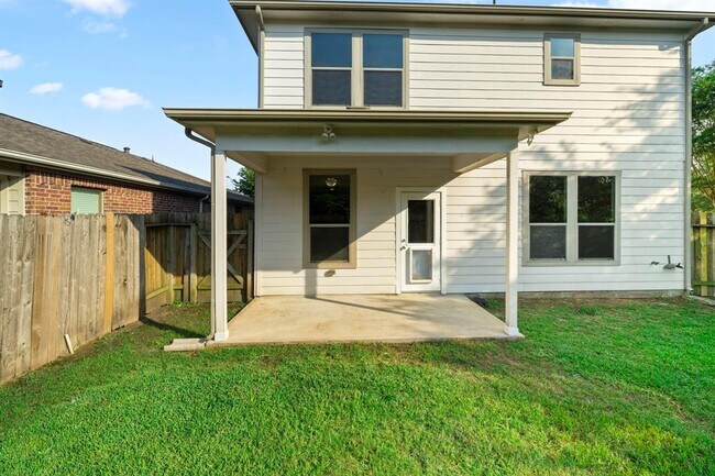 Building Photo - 16427 Misty Paloma Dr