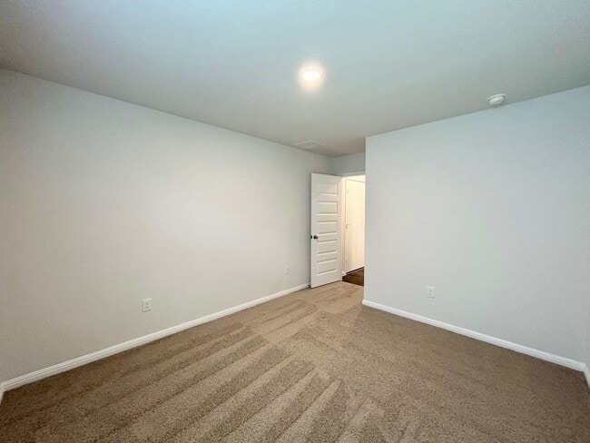 Building Photo - New 4 Bd 2 Ba Home Available for Move In!