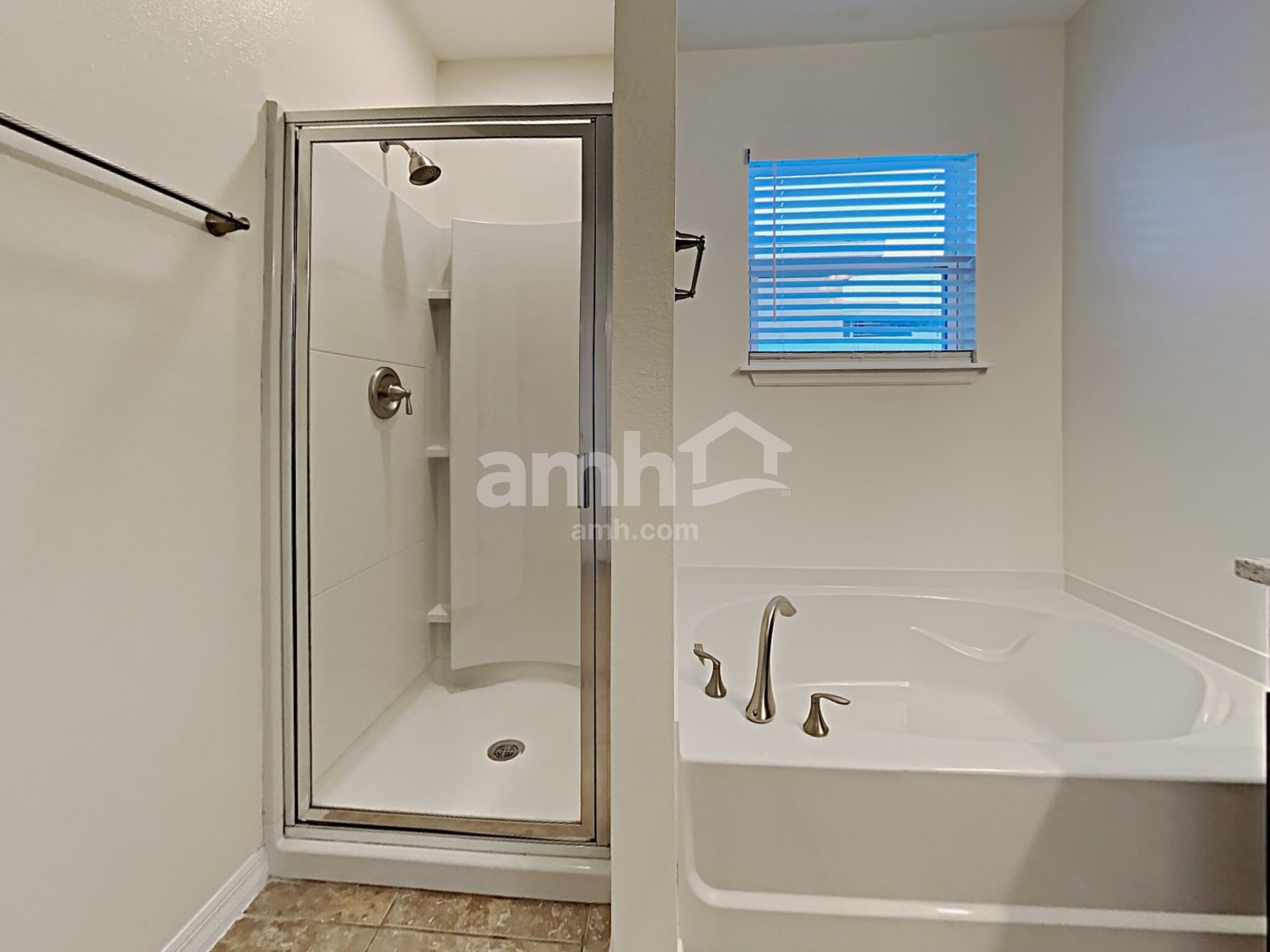 Building Photo - 344 Red Kite Dr