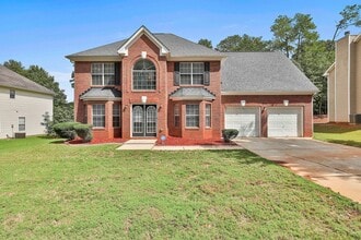 Building Photo - 4BR Home with Lake View in Swim Tennis Community