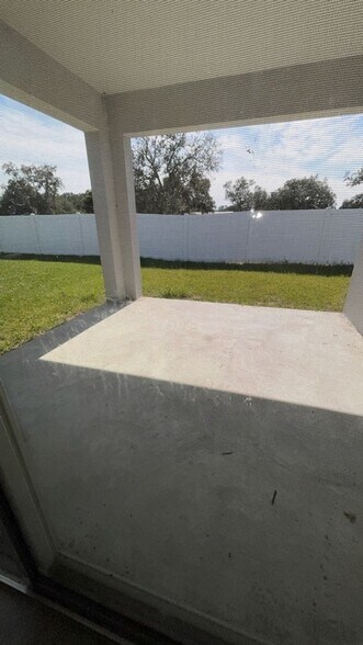 Building Photo - Davenport- 4/2 single family home. Coming Soon!!!