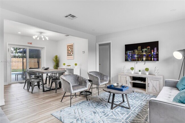 Building Photo - 7681 Sheridan St