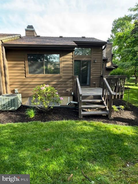 Building Photo - 165 Sayre Dr