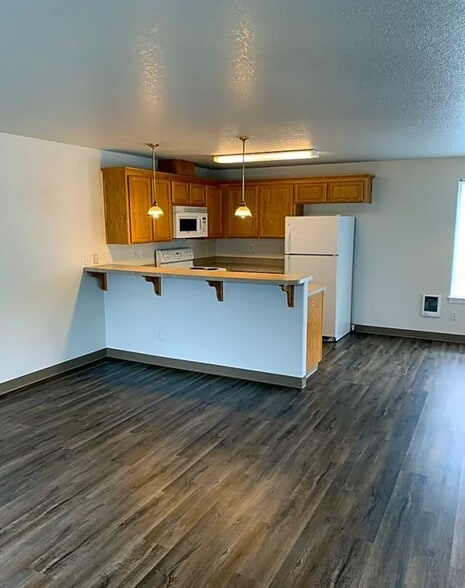 Building Photo - 1131 2nd St NW