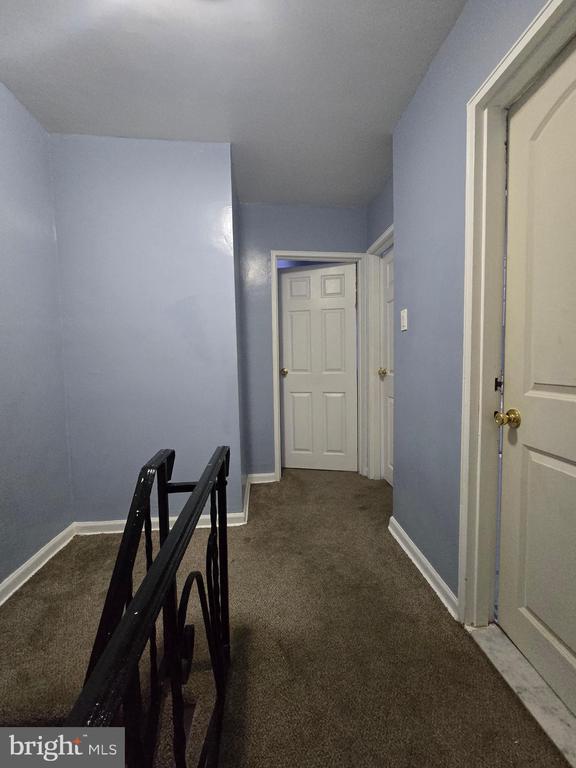 Building Photo - 8729 Ditman St