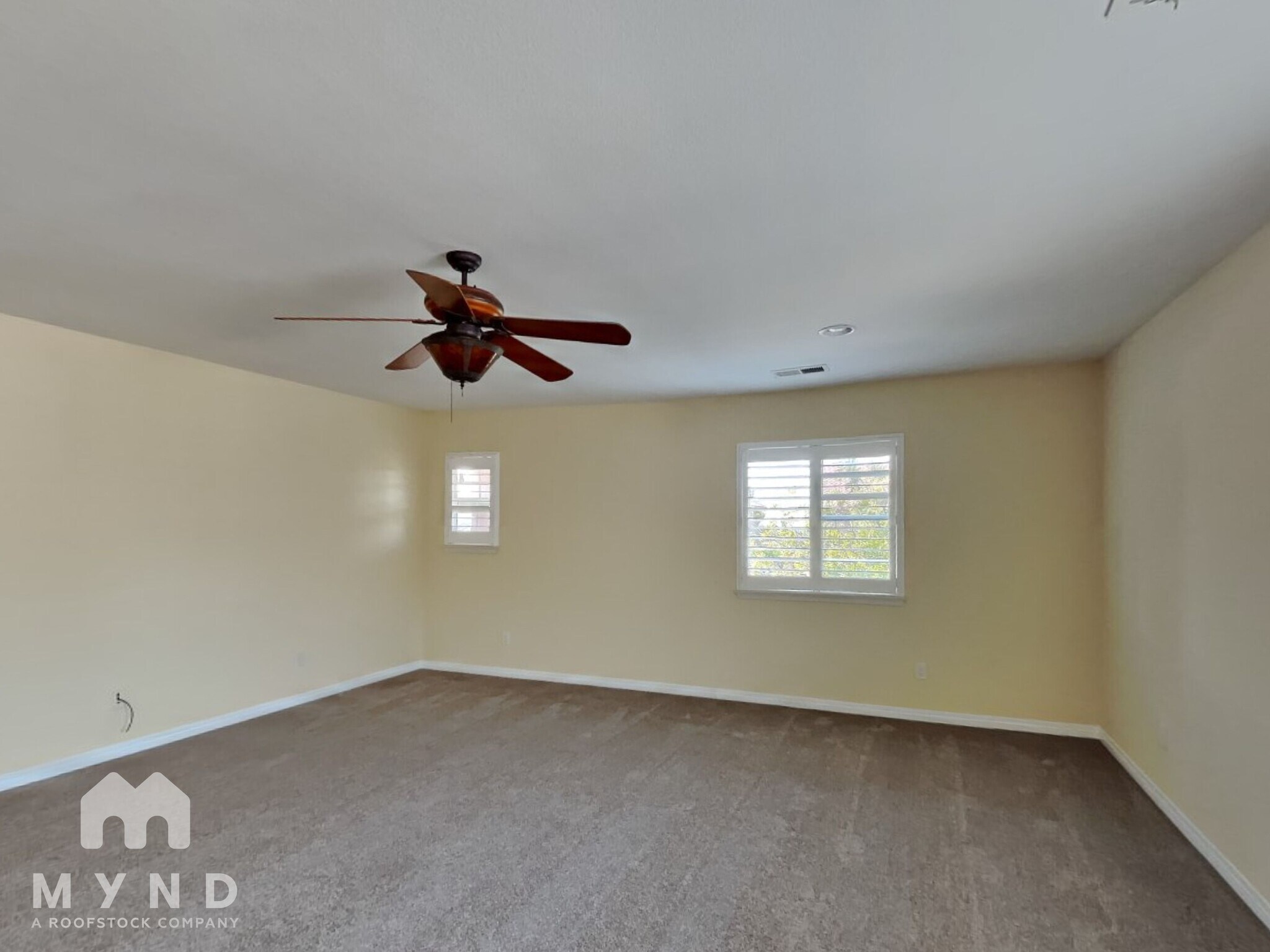 Building Photo - 807 Via Bahia