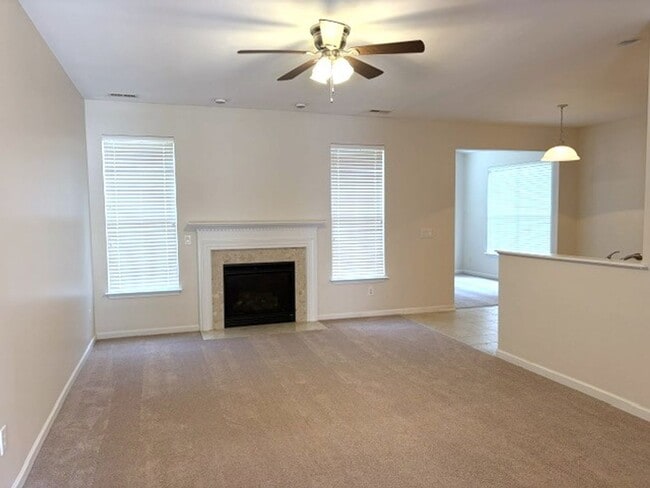 Building Photo - 1107 Montreux Dr