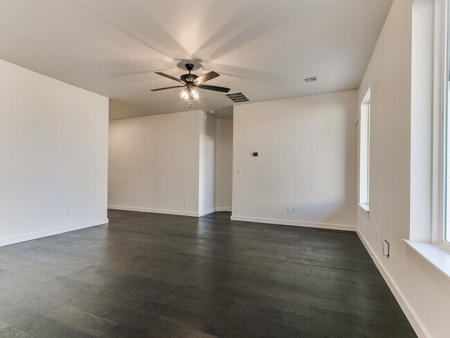 Building Photo - New Construction Home in Edmond