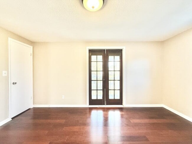 Building Photo - 12472 Monarch Cir