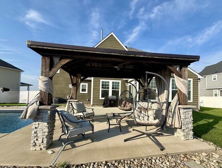 Building Photo - 937 Arrowleaf Way