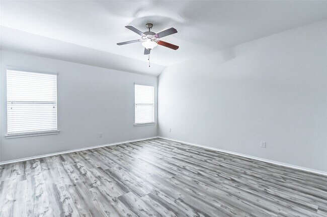 Building Photo - 23807 Tribano Ct