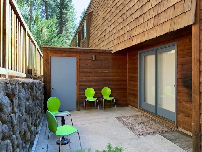 Building Photo - Incline Village: Condo - 2 Bedrooms, 2.5 Bathrooms, 1 Car Garage, Low Elevation, Walk to Lake.