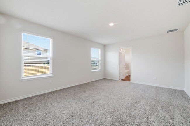 Building Photo - 3122 Davis Trce