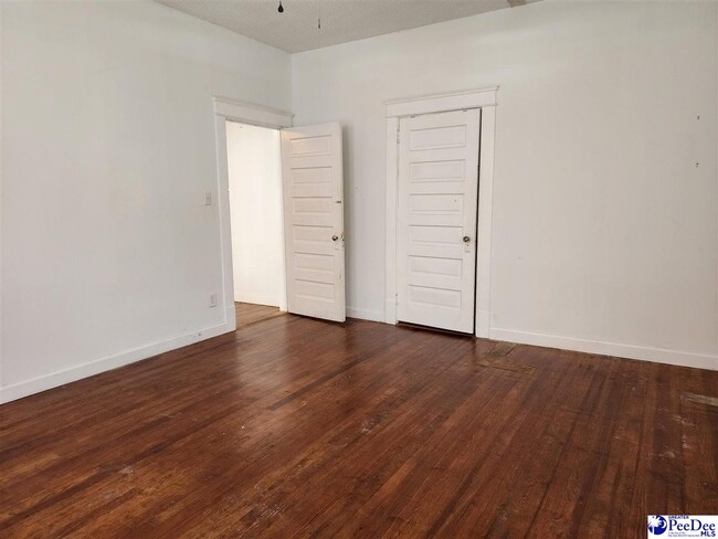 Building Photo - 416 Spruce St