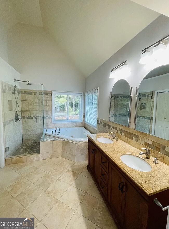 Building Photo - 10995-10995 Kimball Crest Dr