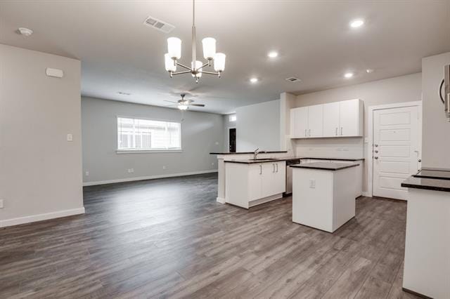 Building Photo - 748 Wheatfield Dr