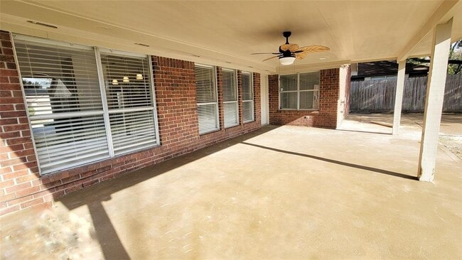 Building Photo - 5227 Clarkston Ln