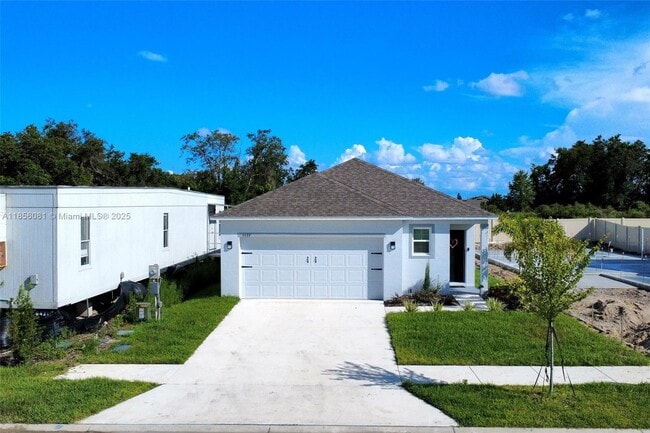 Building Photo - 5539 Maddie Dr